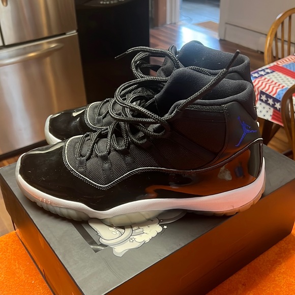 jordan 11 space jam size 13